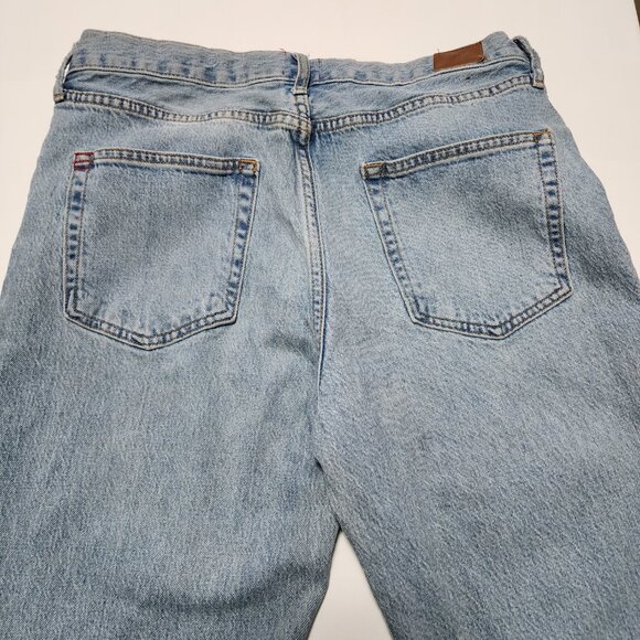 BDG Light Wash Stretch Denim High Rise 90's Bootcut Jeans - Picture 4 of 11